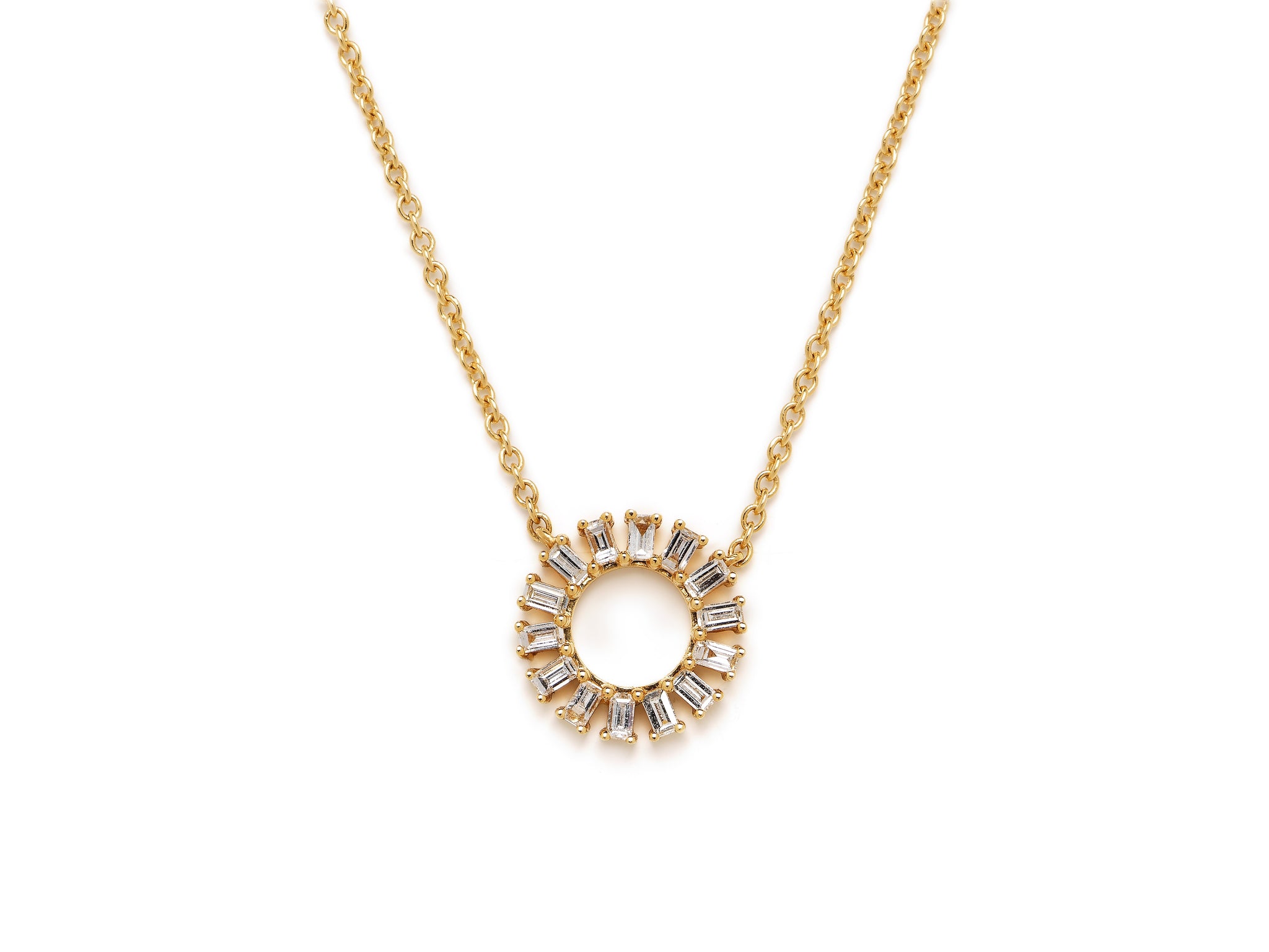 18 krt yellow gold necklace with pendant set with 14 baquette diamonds
