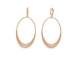 18 krt red gold earrings set with 220 brilliant diamonds
