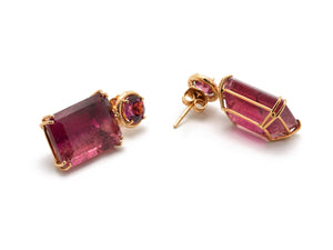18 krt red gold earrings set with 2 brilliant Rhodolites and 2 emerald Tourmalines