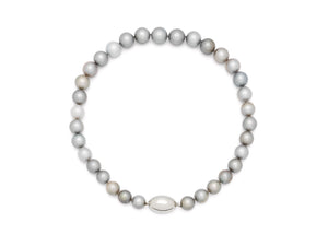 Tahitian pearls necklace with 18 krt white gold oval lock