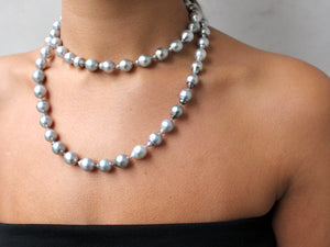 Necklace with 58 Tahitian pearls and lock